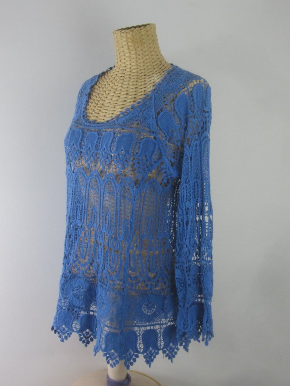 Sigrid Olsen Women L Blue SS Crochet Top Shirt Scoop Neck Stretchy